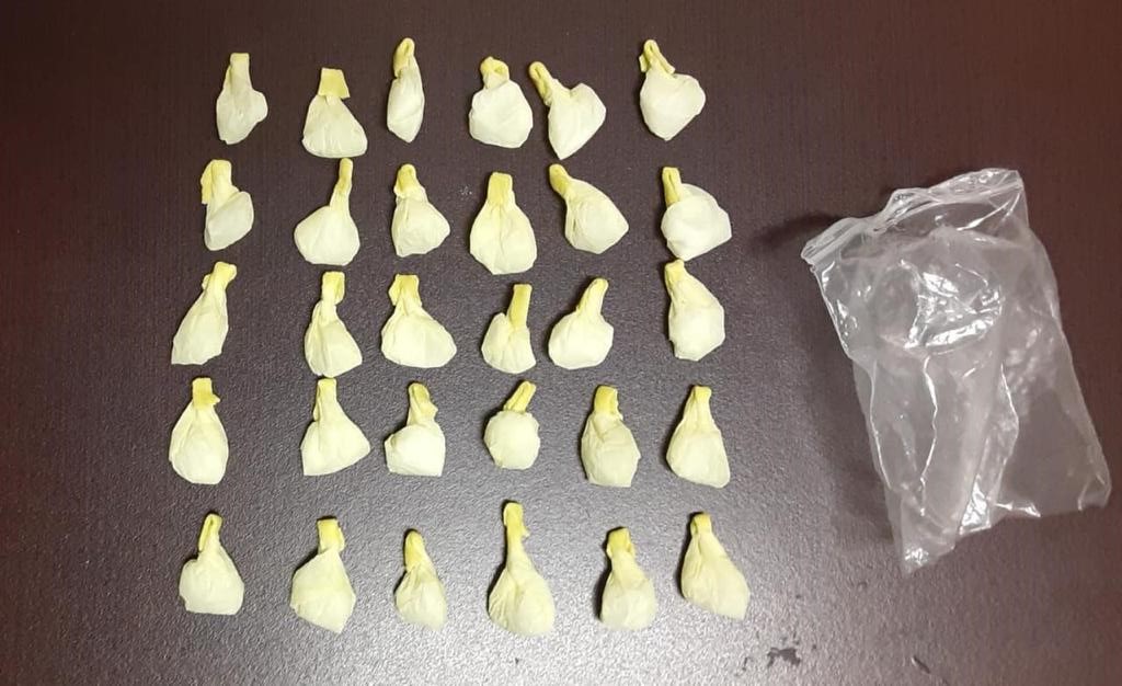 detenidos, droga, metanfetamina, recorrido