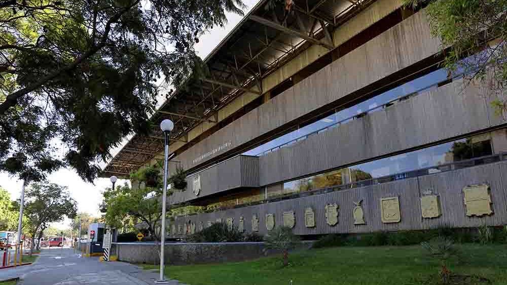 suspencion de labores, ayuntamiento