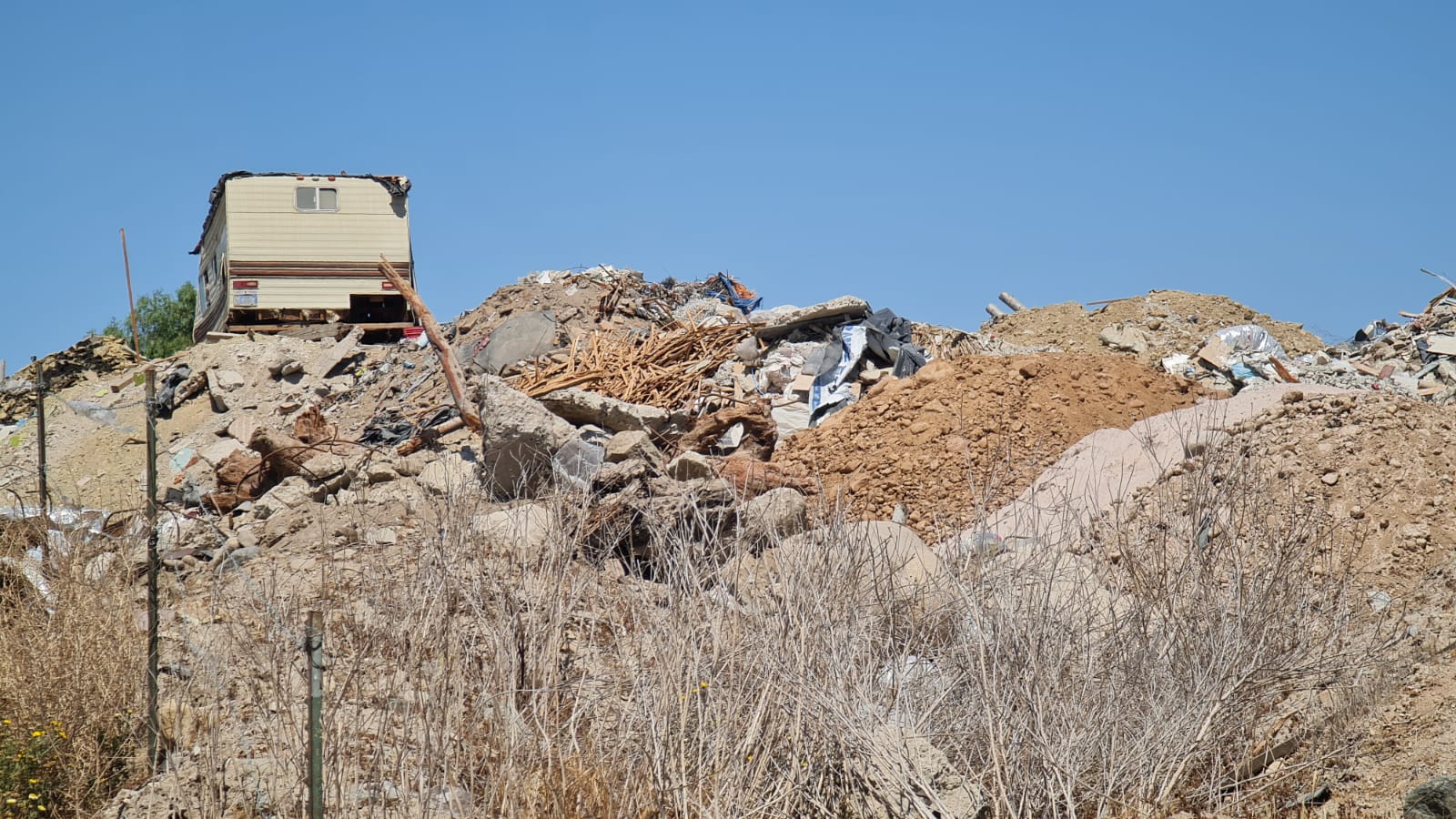 contaminación, El Realito, basura, Tijuana